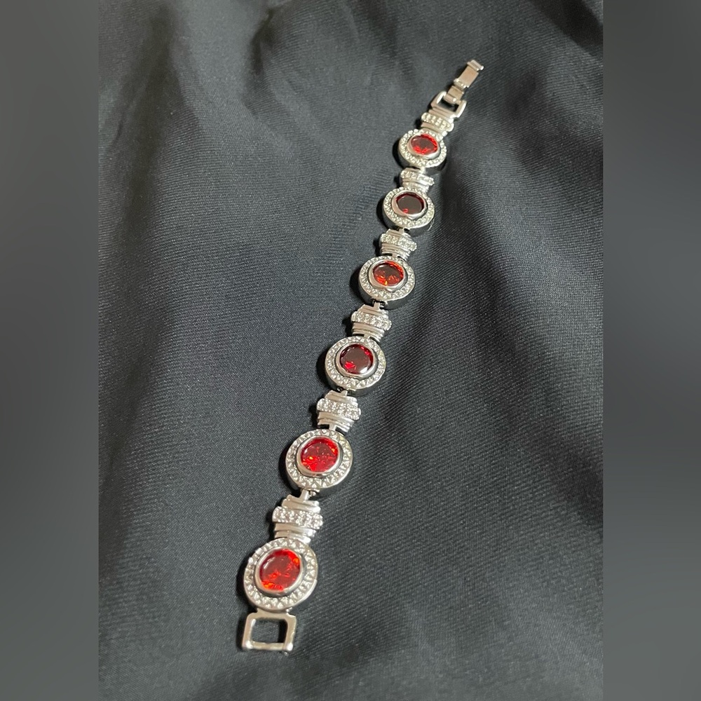Bracelets Beautiful 🤩 2003 Dillard 🫶
